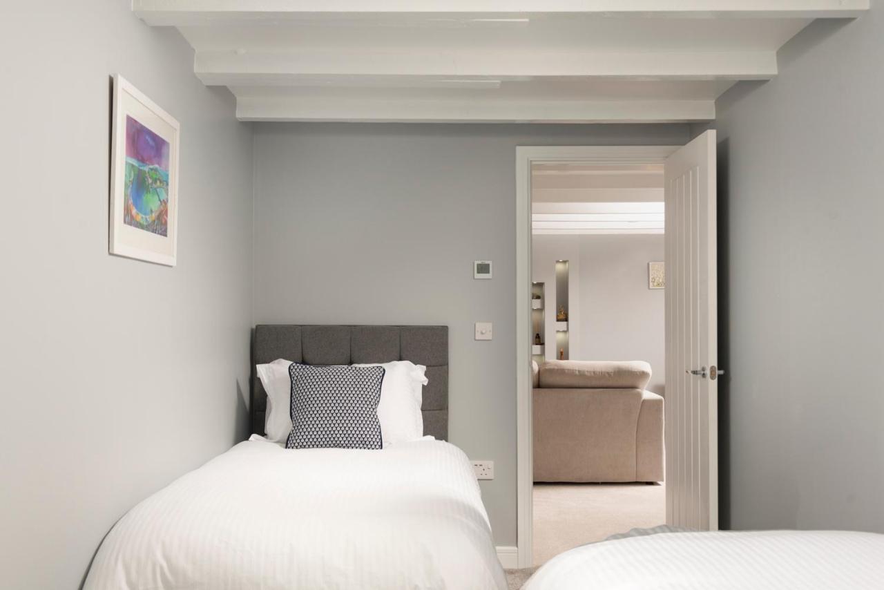 Sun Trap Apartment Porthleven Luaran gambar