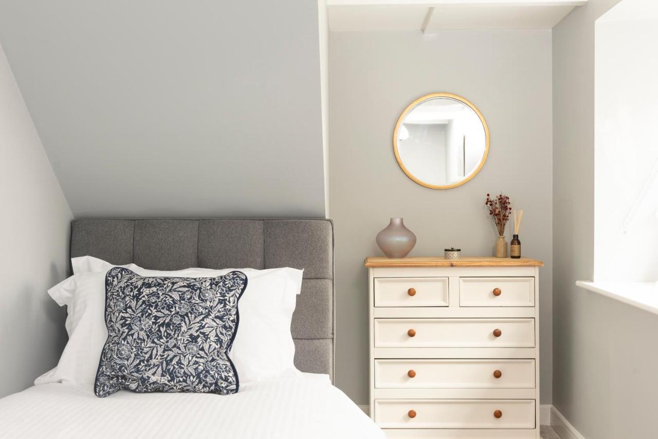 Sun Trap Apartment Porthleven Luaran gambar