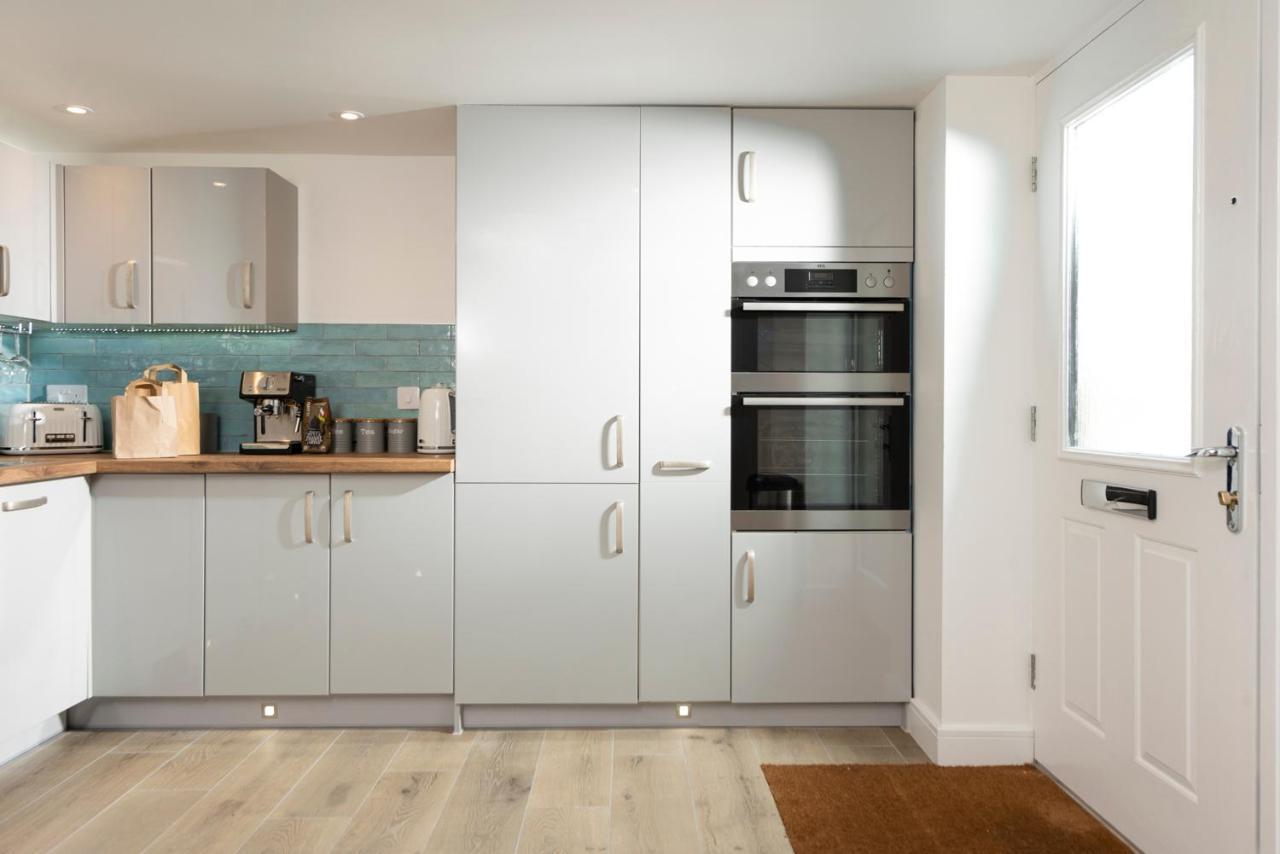 Sun Trap Apartment Porthleven Luaran gambar